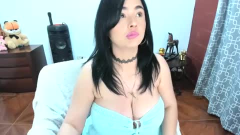 Snapshot of luscious86 chatting on July 20, 8:44 pm PAULINA online show from July 20, 8:44 pm