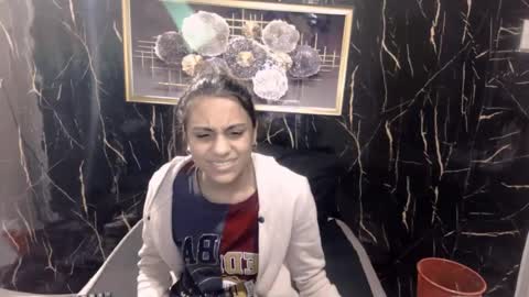 luscious_lexy online show from August 4, 5:10 am