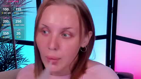 your sweet Liana online show from June 27, 7:02 am