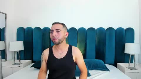 Snapshot of lushian_luna chatting on June 16, 4:53 pm Lushian And Luna online show from June 16, 4:53 pm
