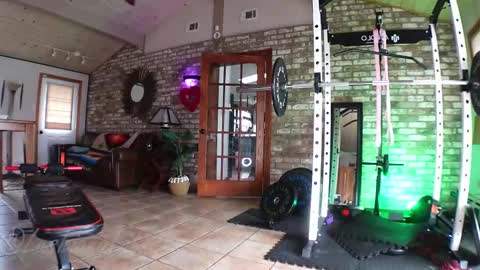 Snapshot of lushianafitness chatting on November 14, 3:33 pm SHOWS ALL MONDAY WEDNESDAYFRIDAYSATURDAY IN THE MORNING online show from November 14, 3:33 pm