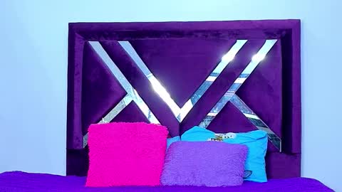 Snapshot of lushy_sweeet chatting on December 17, 5:24 am lushy_sweeet online show from December 17, 5:24 am