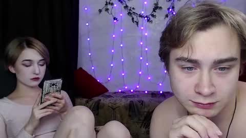 Snapshot of lust444money chatting on November 17, 8:25 pm lust444money online show from November 17, 8:25 pm