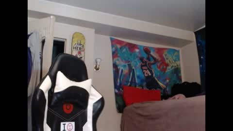 Snapshot of lust_j chatting on June 8, 5:08 am LUST online show from June 8, 5:08 am