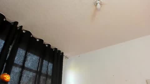 lustful__babe online show from October 23, 11:42 am