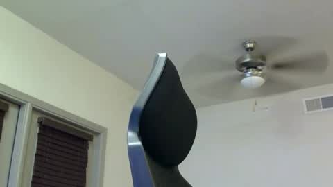 Snapshot of lustfullives chatting on May 20, 4:51 am LustfulLives online show from May 20, 4:51 am