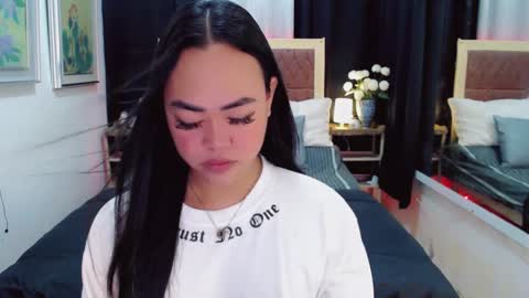 Trina online show from January 9, 8:34 am