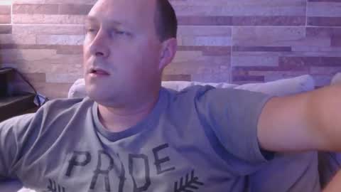 lustonfan online show from April 11, 8:46 pm