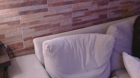 lustonfan online show from April 24, 2:03 am
