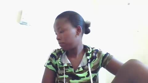 Snapshot of lustrousnerd chatting on January 11, 6:03 am Noreh online show from January 11, 6:03 am