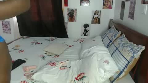 Snapshot of lusty_lana chatting on February 13, 6:20 am lusty_lana online show from February 13, 6:20 am