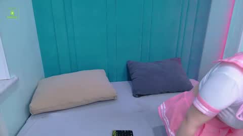 Snapshot of lustyempress chatting on December 16, 4:12 pm SALLY online show from December 16, 4:12 pm