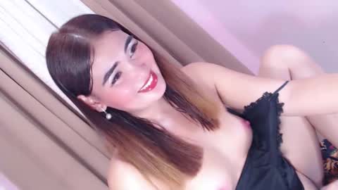 lustyseraphina online show from November 20, 3:50 am