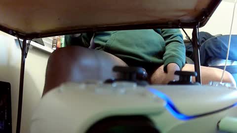 Snapshot of lustyvengeance chatting on November 19, 10:10 pm lustyvengeance online show from November 19, 10:10 pm