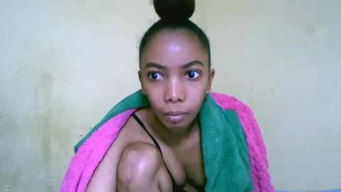 lutchia online show from September 10, 2:50 pm