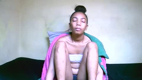 lutchia online show from September 28, 11:54 pm