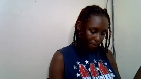 lutino_lovebirds online show from July 11, 5:54 am