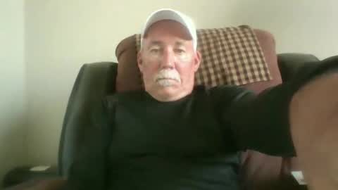 luv269er online show from December 4, 9:01 pm