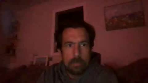 Snapshot of luv2likslit611455 chatting on June 1, 8:49 am Luv2likslit online show from June 1, 8:49 am