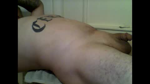 Snapshot of luv2stroke209 chatting on October 1, 11:11 pm luv2stroke209 online show from October 1, 11:11 pm