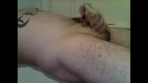 Snapshot of luv2stroke209 chatting on October 26, 7:09 pm luv2stroke209 online show from October 26, 7:09 pm