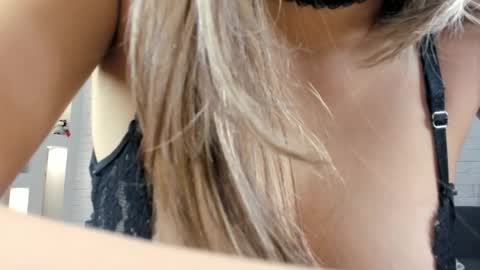 Yuna online show from March 7, 1:24 am