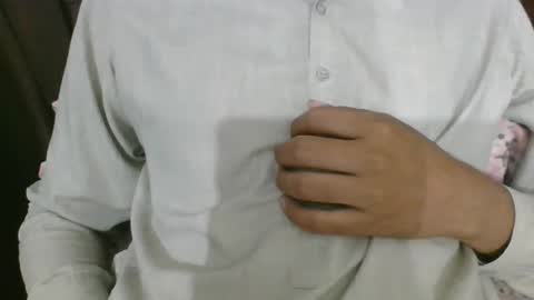 Snapshot of luvdaisi2 chatting on May 24, 4:39 am Rohit online show from May 24, 4:39 am