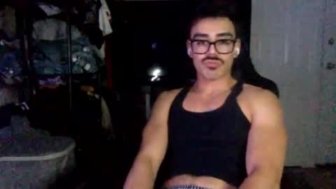Snapshot of luvrboy77 chatting on June 23, 6:55 am luvrboy77 online show from June 23, 6:55 am