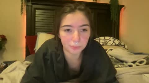 luvrxstarx online show from November 30, 12:47 am