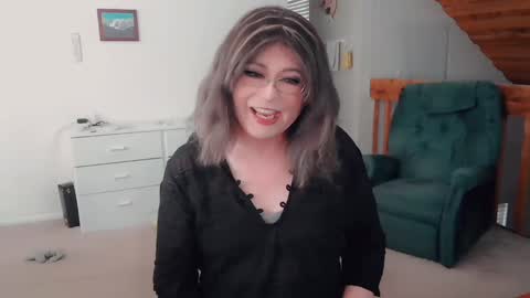 Britney online show from November 12, 7:03 pm