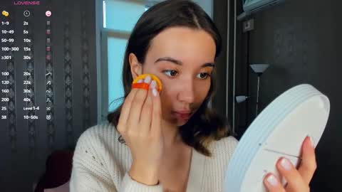 Eliza online show from November 20, 11:43 am