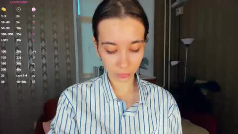 Eliza online show from November 21, 6:56 am