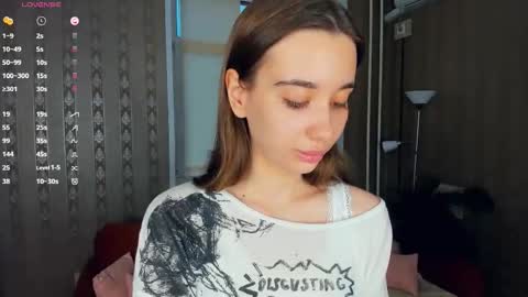 Eliza online show from November 24, 11:43 am