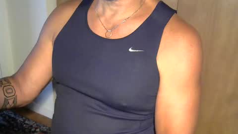 luvzjerkingoff online show from October 24, 9:00 pm