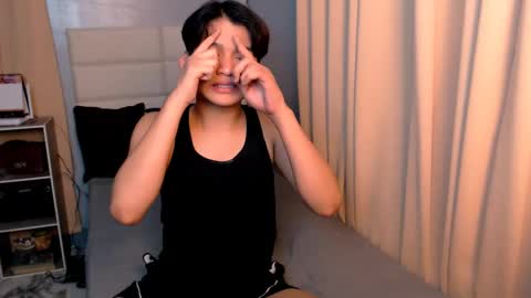 queen lux online show from March 6, 5:22 pm