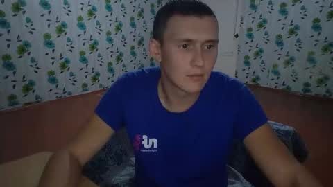 Snapshot of luxeboy_ chatting on September 15, 7:14 pm Mike online show from September 15, 7:14 pm