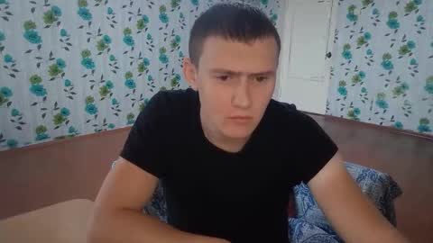Snapshot of luxeboy_ chatting on September 19, 9:11 am Mike online show from September 19, 9:11 am