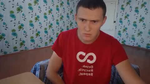 Snapshot of luxeboy_ chatting on September 22, 8:27 am Mike online show from September 22, 8:27 am