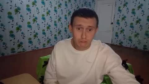 Snapshot of luxeboy_ chatting on September 24, 8:56 pm Mike online show from September 24, 8:56 pm