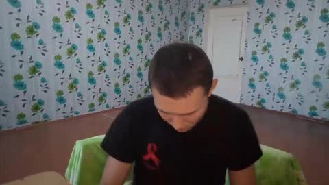 Snapshot of luxeboy_ chatting on September 25, 9:02 am Mike online show from September 25, 9:02 am
