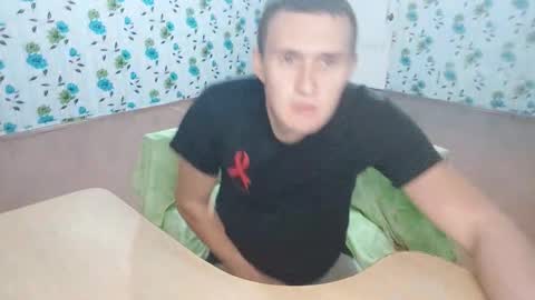 Snapshot of luxeboy_ chatting on September 25, 9:07 pm Mike online show from September 25, 9:07 pm