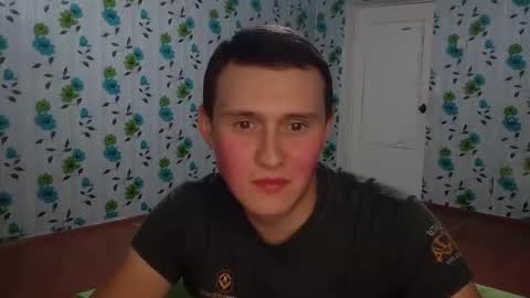 Snapshot of luxeboy_ chatting on October 10, 7:13 pm Mike online show from October 10, 7:13 pm