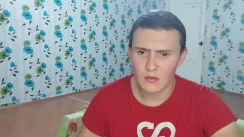 Snapshot of luxeboy_ chatting on October 11, 6:39 pm Mike online show from October 11, 6:39 pm