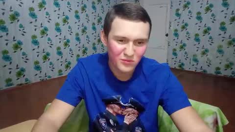 Snapshot of luxeboy_ chatting on October 27, 6:12 pm Mike online show from October 27, 6:12 pm