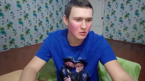 Snapshot of luxeboy_ chatting on October 28, 6:50 am Mike online show from October 28, 6:50 am