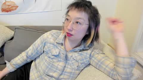 Snapshot of luxgray chatting on March 10, 11:16 pm LuxGray online show from March 10, 11:16 pm