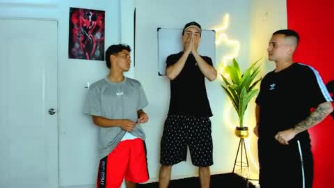 Jackson and Matt online show from April 11, 1:43 am