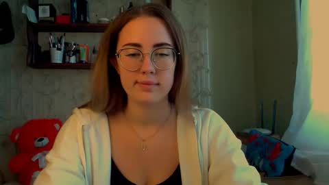 Katie online show from November 24, 10:59 am