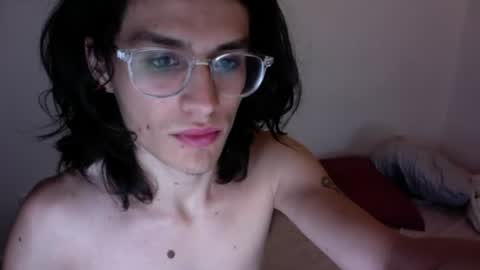 Snapshot of luxoxo222 chatting on July 13, 2:58 am Lu online show from July 13, 2:58 am