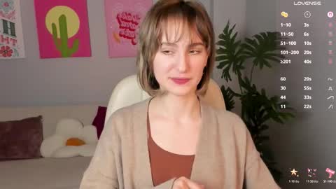 Snapshot of luxrayi chatting on February 14, 5:48 am Ray online show from February 14, 5:48 am